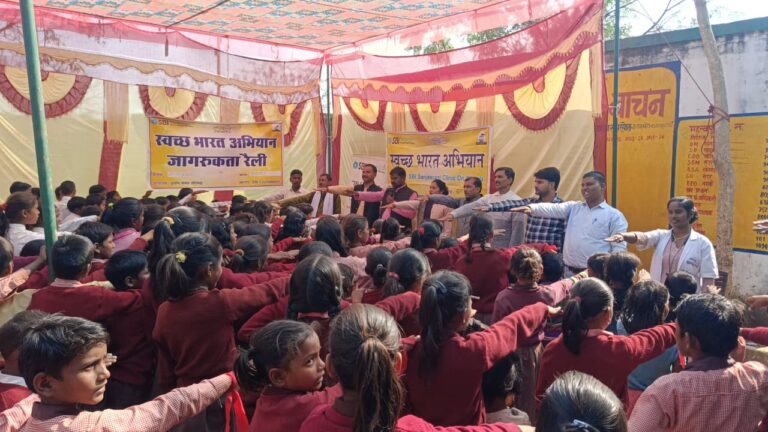 Schools and Community Lead Collective Action for Swachh Bharat Abhiyan